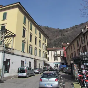 Al Molo Di Sant'agostino Bed and breakfast
